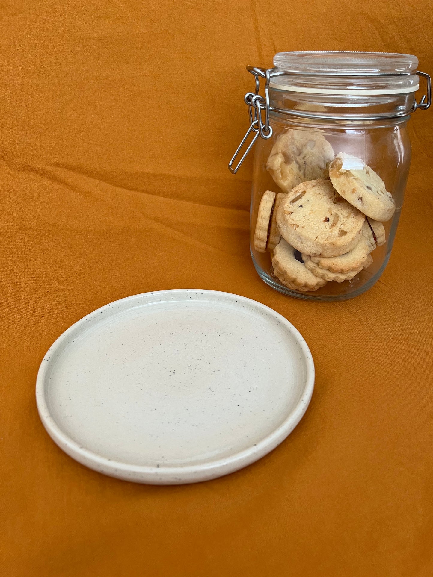 Side Plate - Cookies and Cream